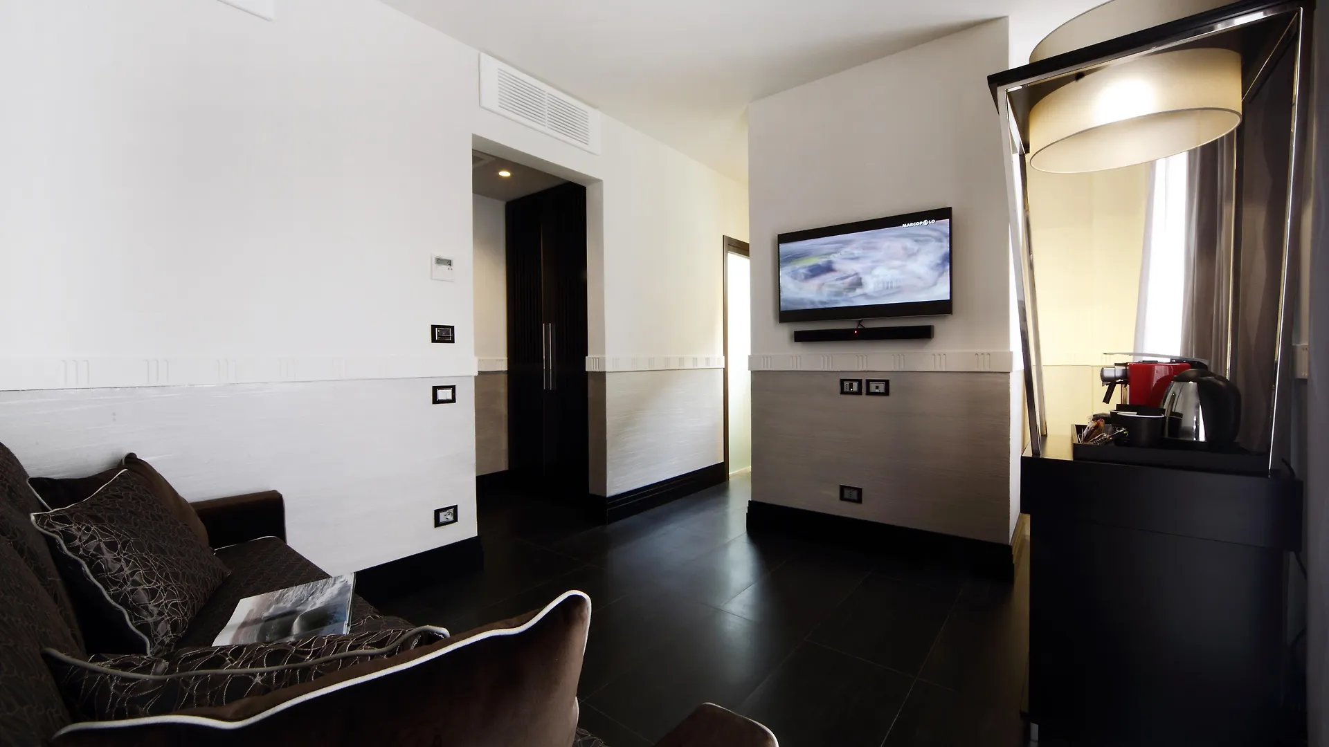 Unica Suites Rome Italy
