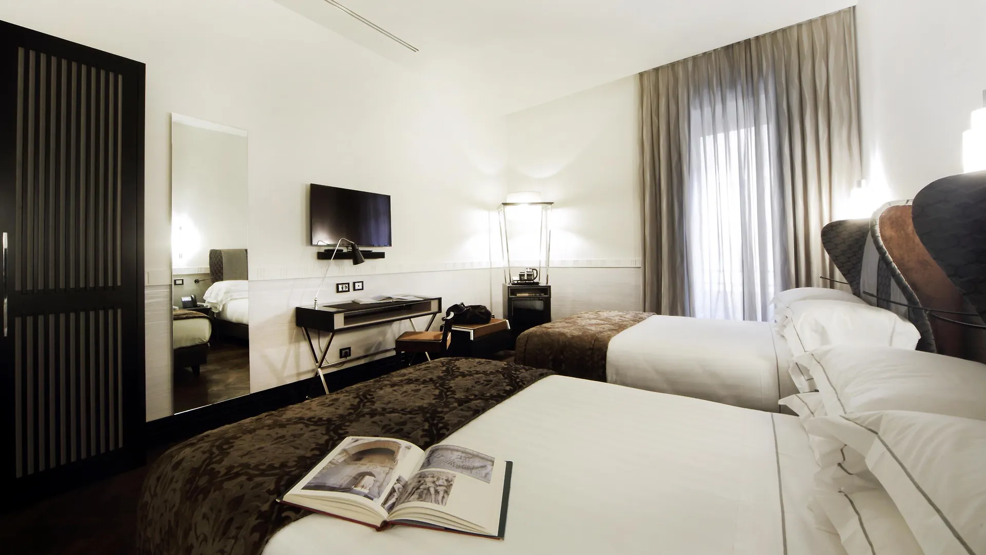 Unica Suites Rome Aparthotel