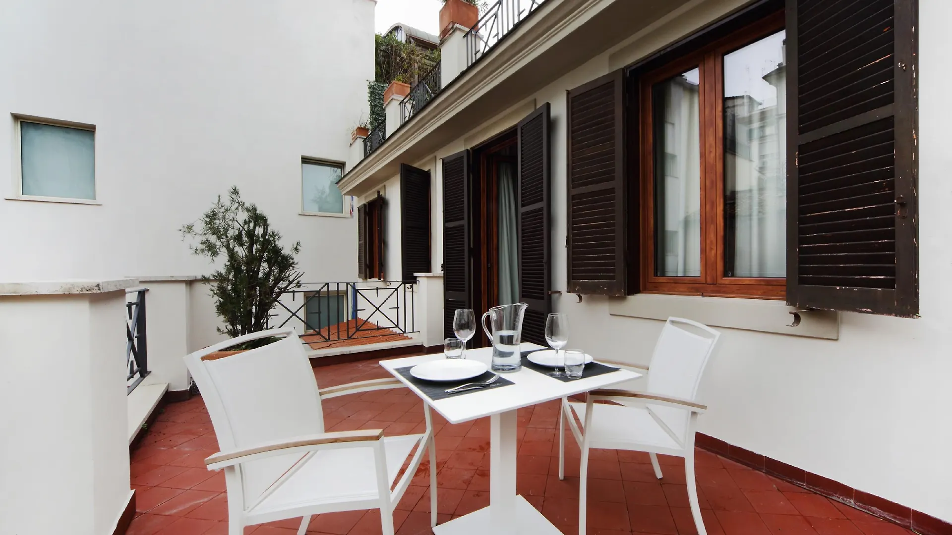 Unica Suites Roma 4*,  Italia