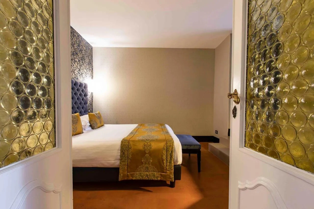 Aparthotel Unica Suites Rome