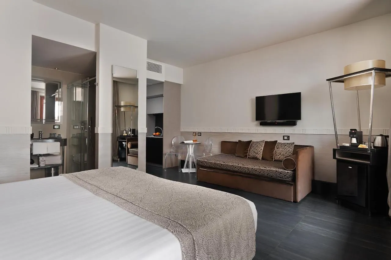 **** Aparthotel Unica Suites Rome Italy
