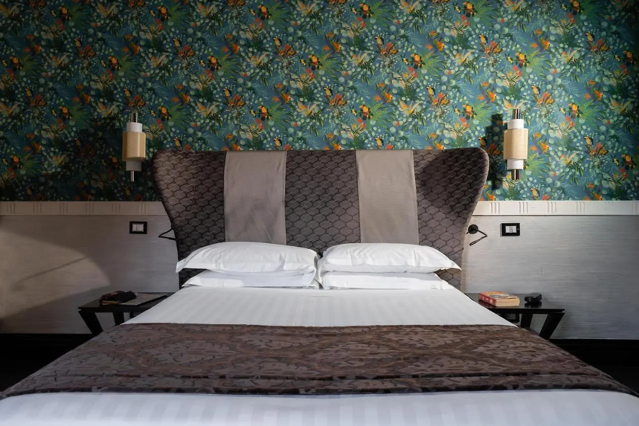 Unica Suites Rome Aparthotel