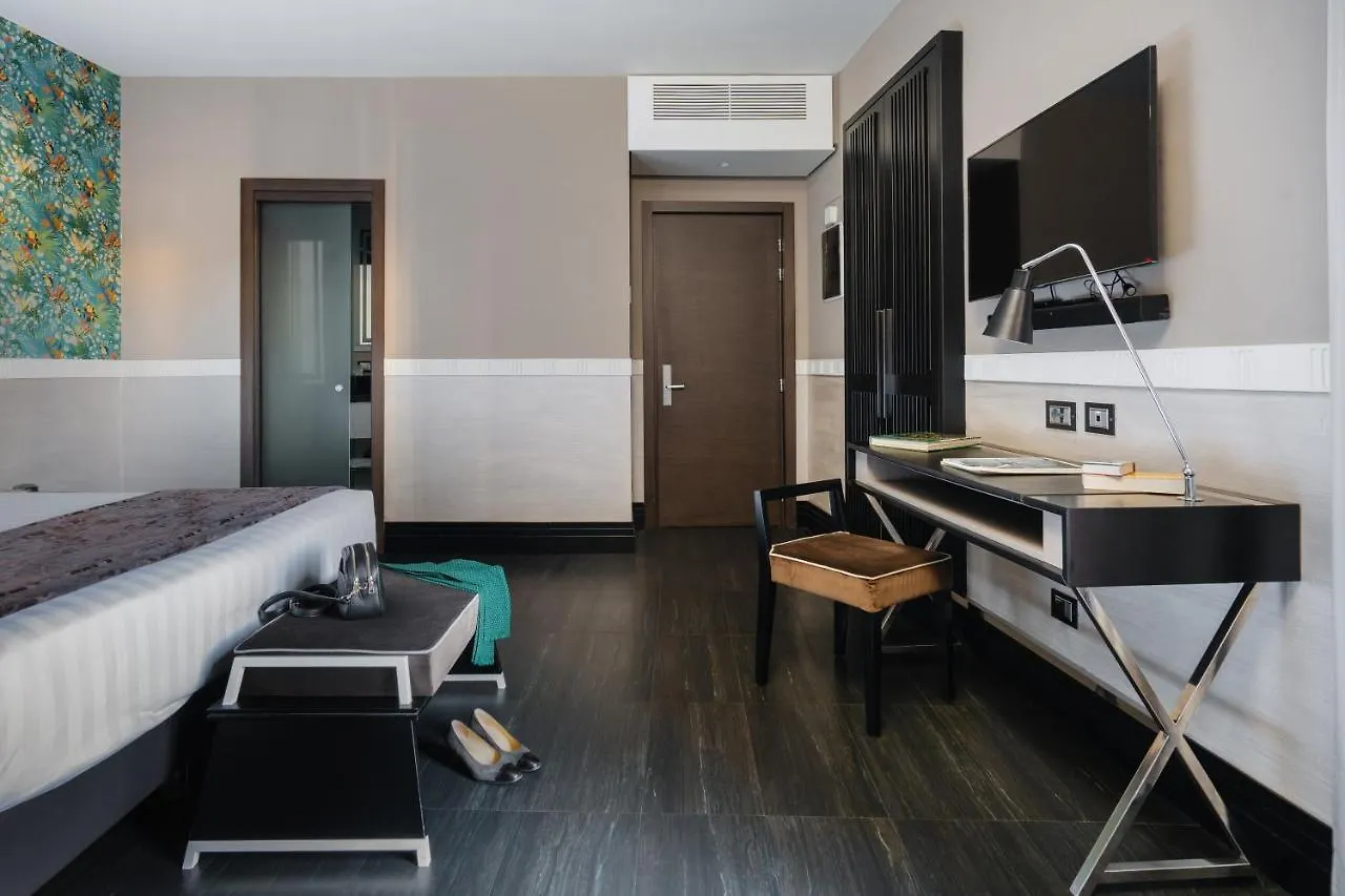 Unica Suites Rome Italy