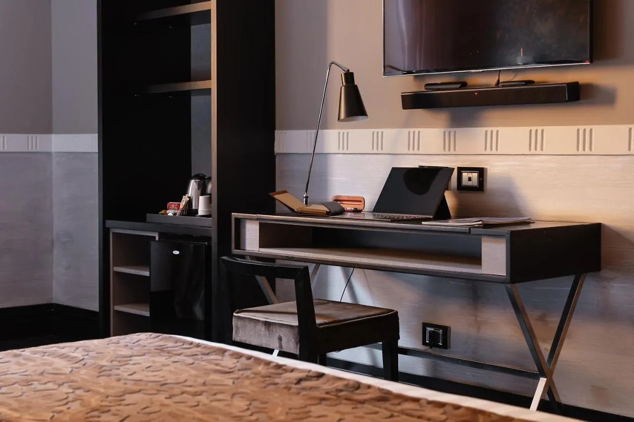 Unica Suites Rome Aparthotel