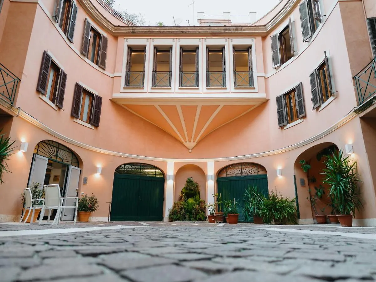 **** Aparthotel Unica Suites Rome Italy