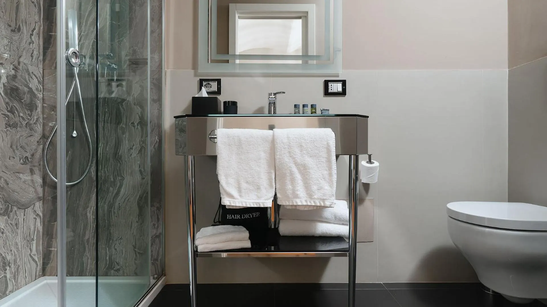 Apart Otel Unica Suites Roma